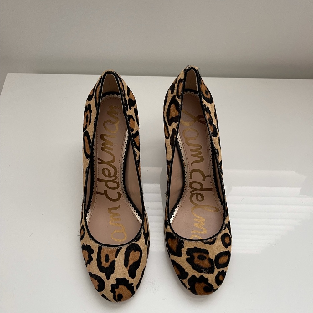 Sam Edelman Leopard Print Heel - Picture 2 of 5